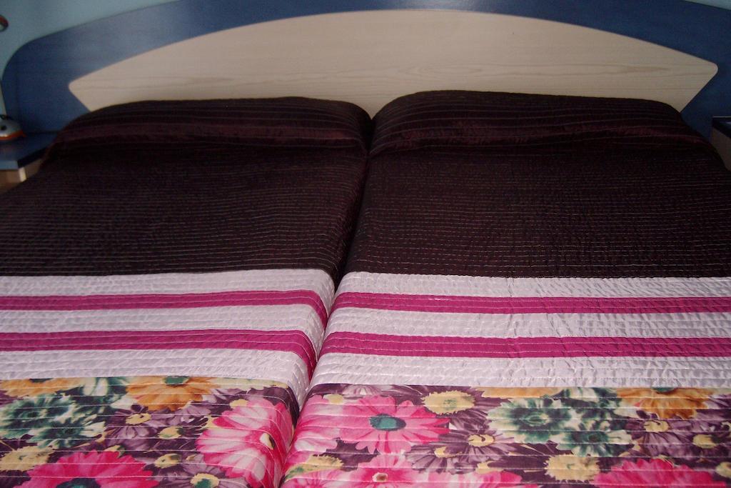 Hospedaje Argonos Bilik gambar